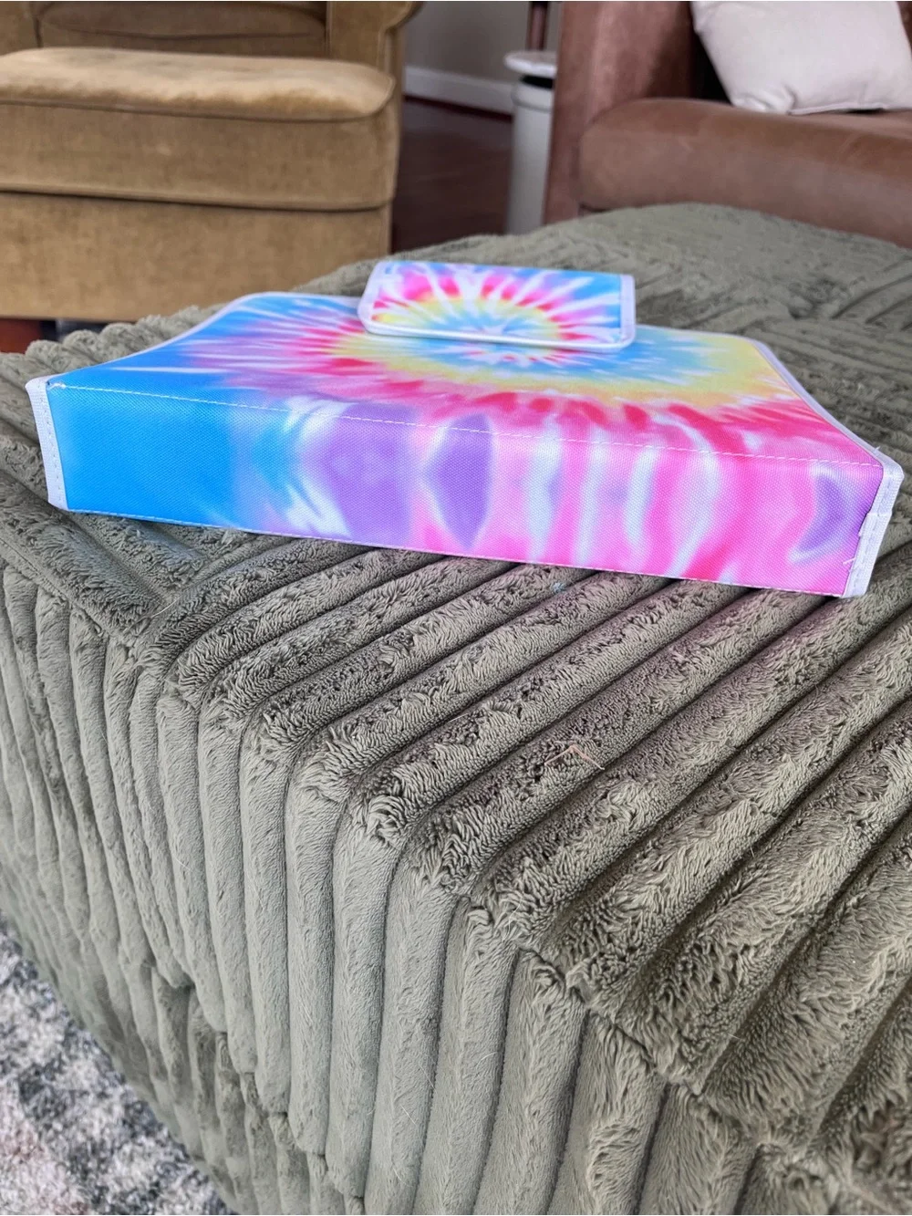 Colorful Tie-Dye Binder from Pottery Barn Teen - Great condition